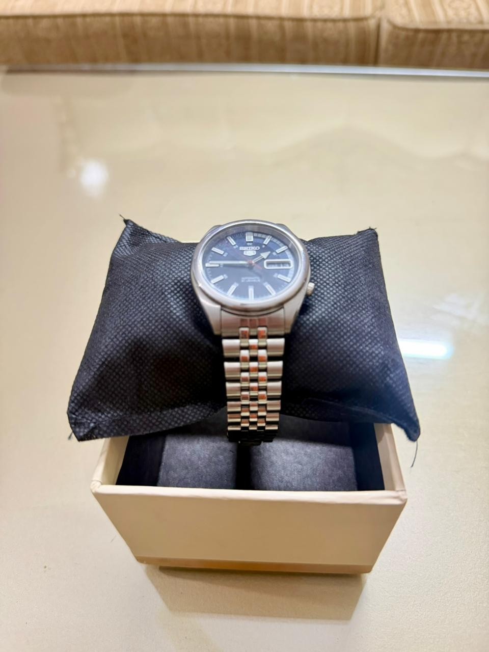 Seiko 5 Automatic 7S26C Blue Dial Day Date Stainless Steel Men’s Watch Japan