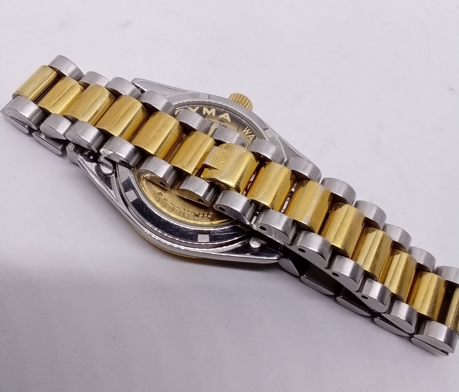 CYMA 1862 vintage Auto,Sapphire Crystal N-Mint, sharp fluted bezel,Unisex-Adults