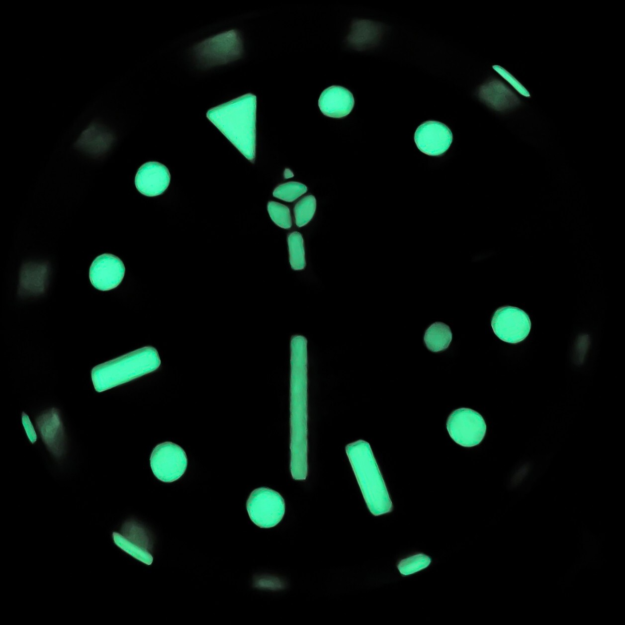 40mm Cookie Monster Sub Date Style Mod Watch NO LOGO w/ NH35 Automatic Movement