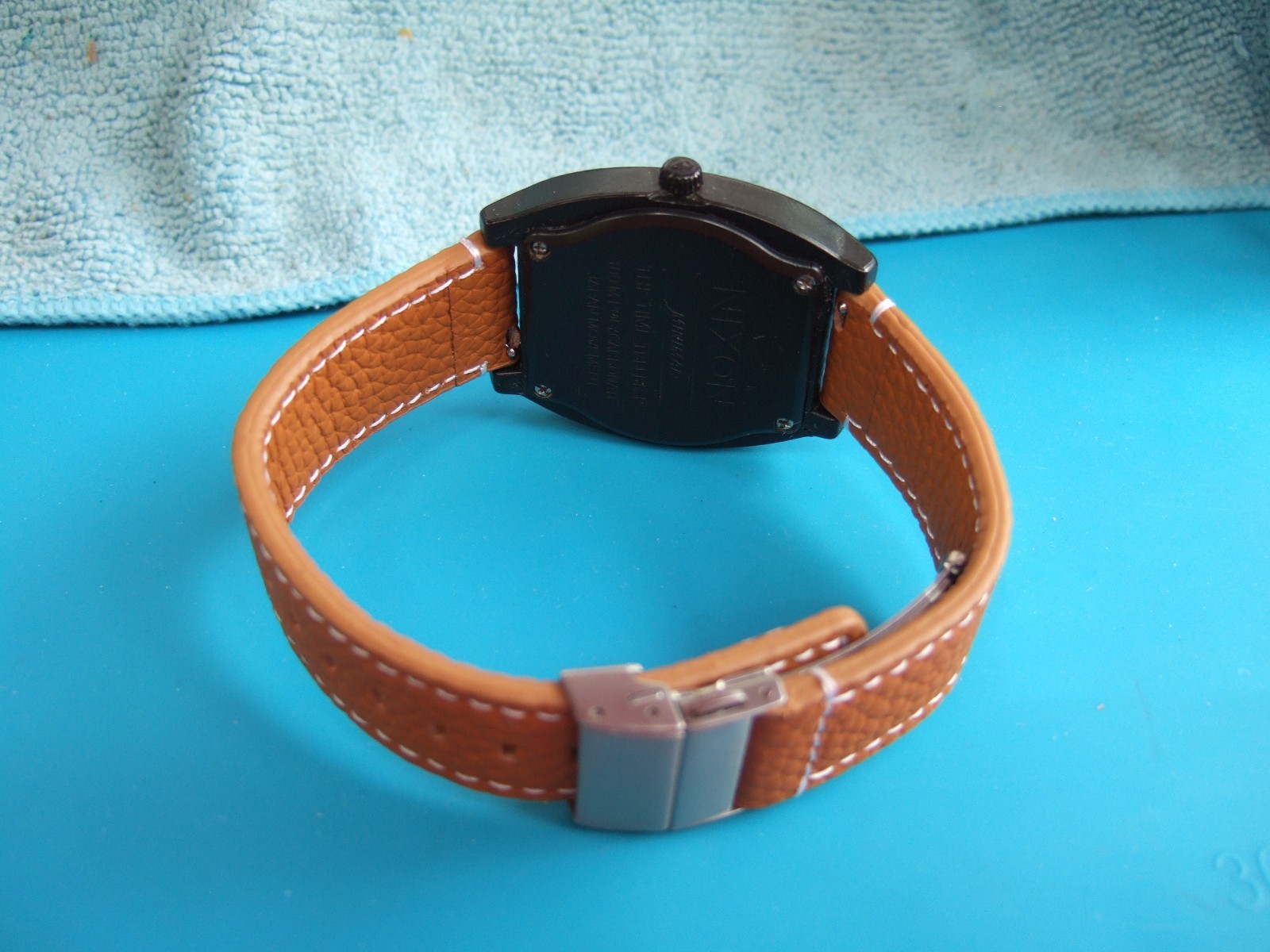 Men’s Nixon Minimal “The Time Teller” Black Polycarbonate watch!