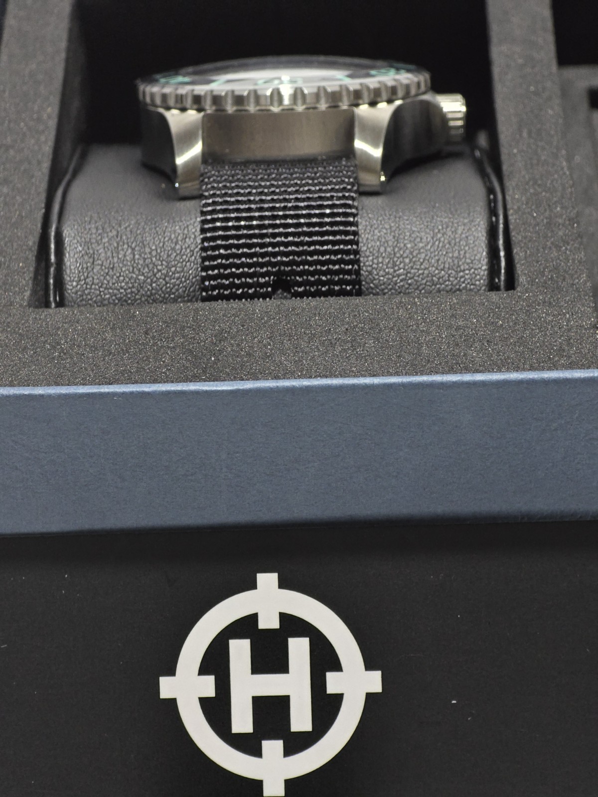 HELM Komodo Men’s 40mm NH35 Automatic Wristwatch w/Full Set Steel Bracelet