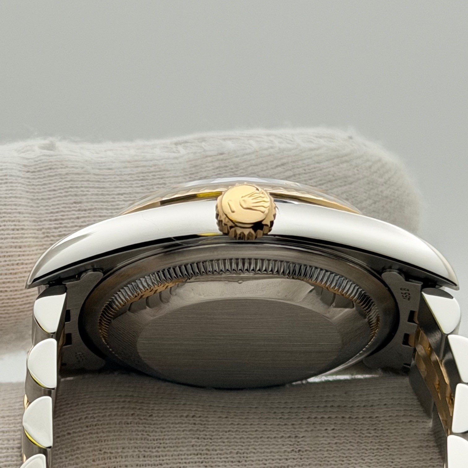 Rolex Datejust 16233 36mm White Diamond Dial 18k Yellow Gold Stainless Steel
