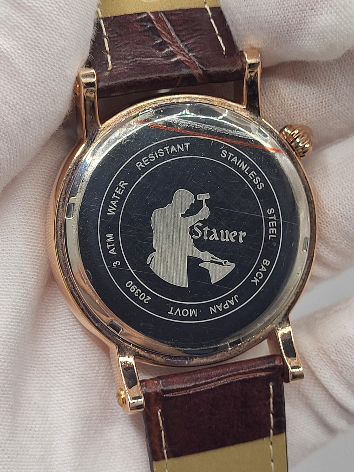 [ Brand NEW ] Stauer Mens Beige Dial Maroon Leather Strap Quartz Watch 20390
