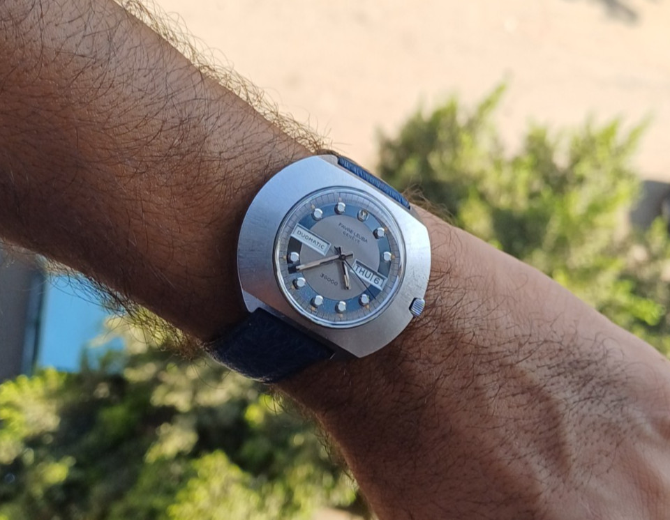RARE FAVRE LEUBA 36000 HIGH BEAT UFO DUOMATIC MENS BLUE AUTOMATIC WATCH 45MM 21J