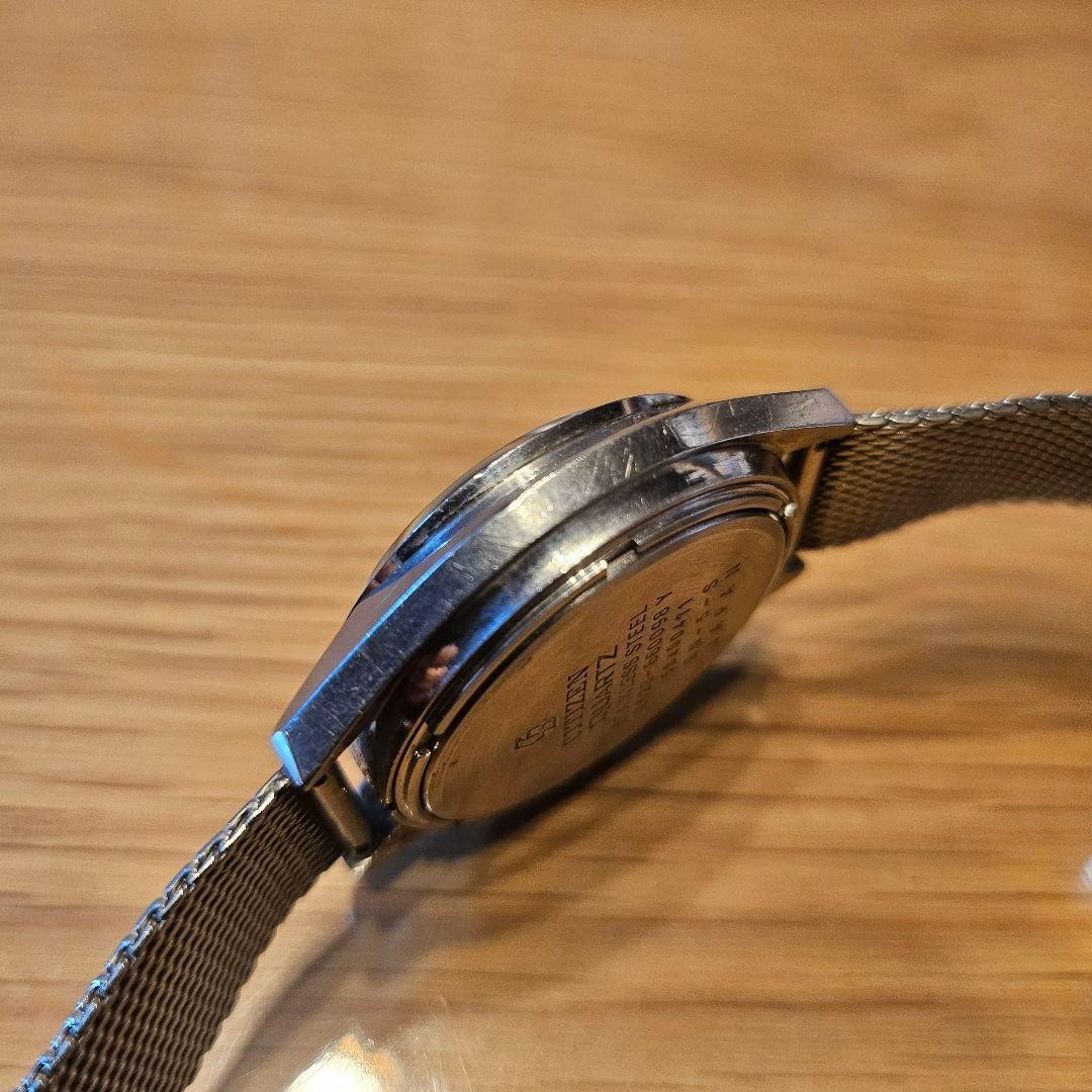 CITIZEN 8620-860098 Day-Date CRYSTRON, new battery.