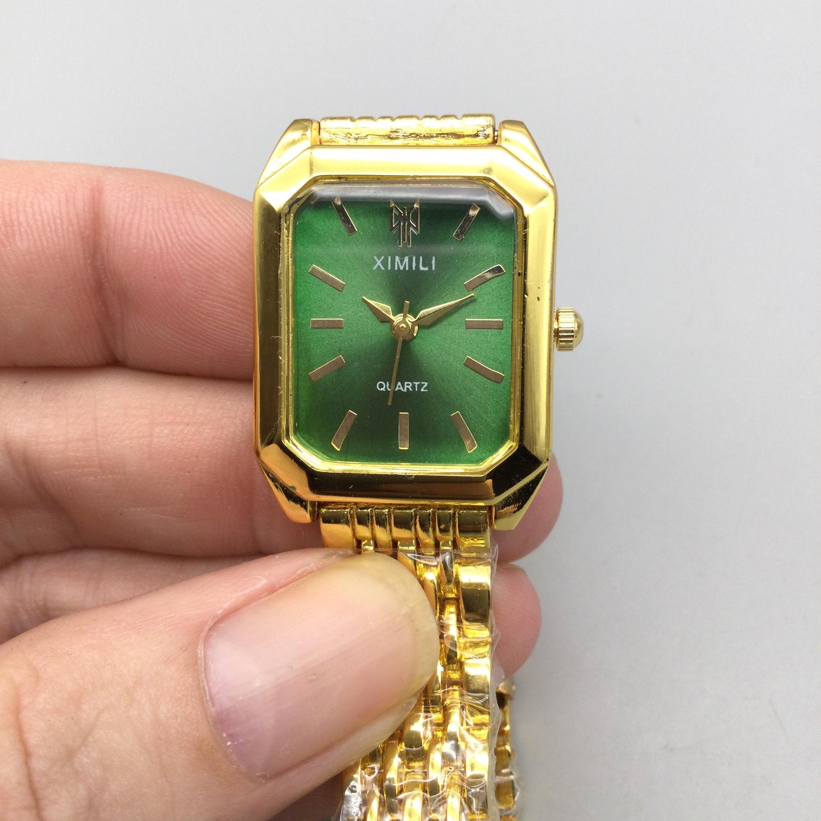 XIMILI Watch Womens 23mm Gold Tone Green Dial Stainless Steel Bracelet 7.25″