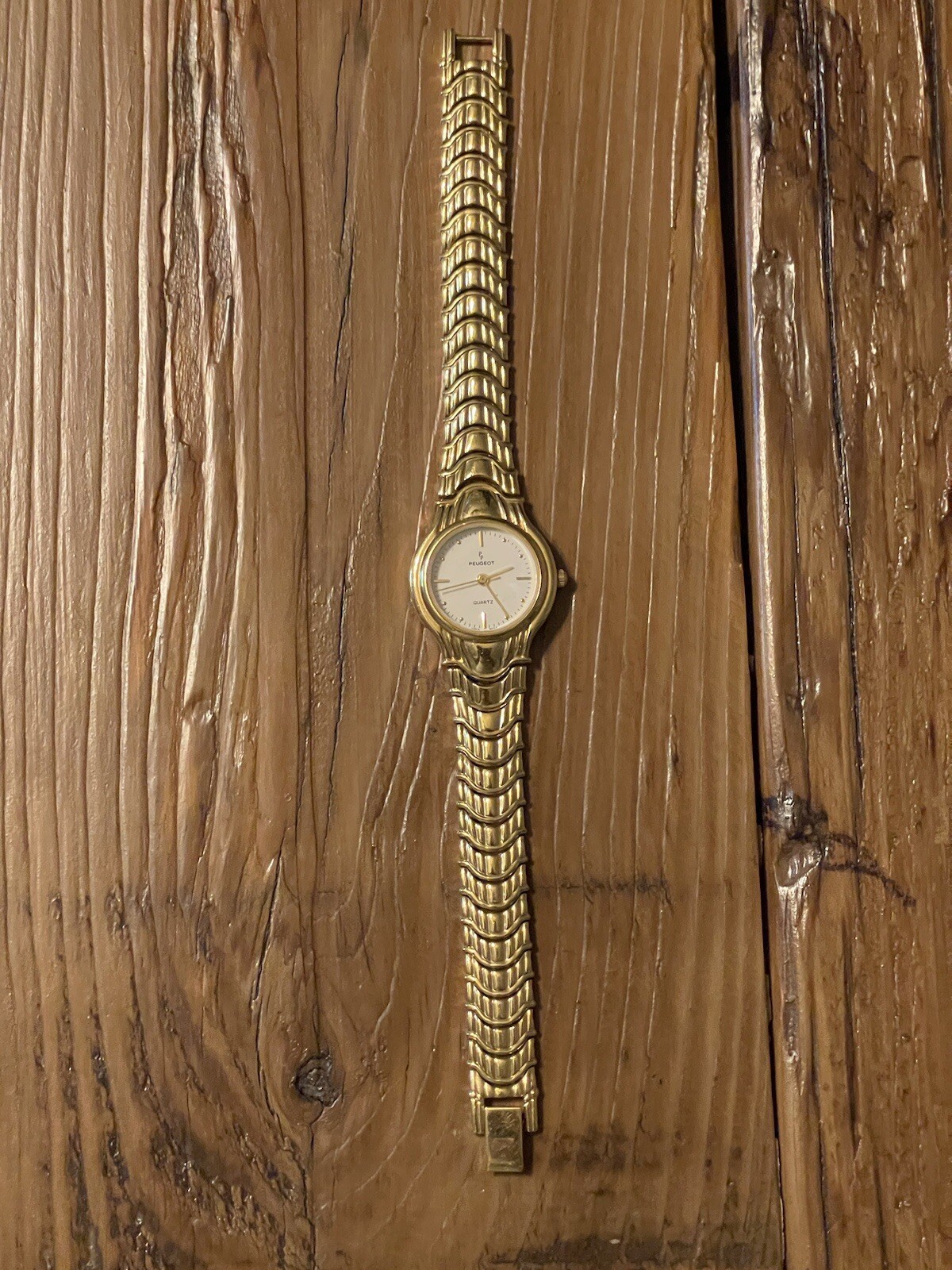 Peugeot Quartz Japan Movt Gold Tone 24MM – Ladies Women’s Watch