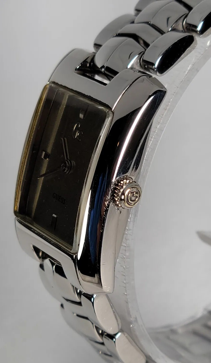 GUESS COLLECTION Women’s Stainless St Water Resistan 30M Silver Green Dial 20×29