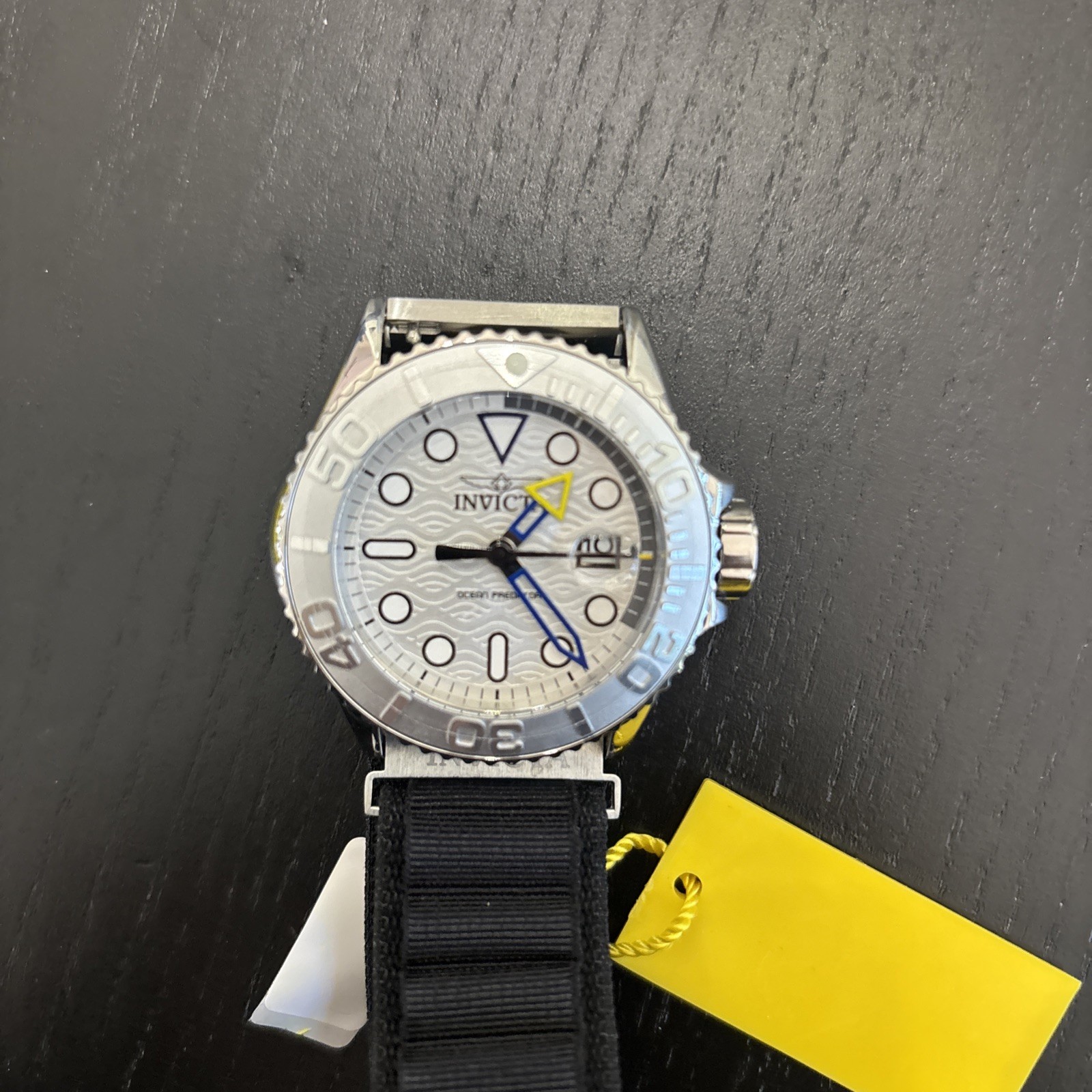 Invicta Ocean Predator Men’s Quartz Watch 49798 New Invicta Pearl Opal