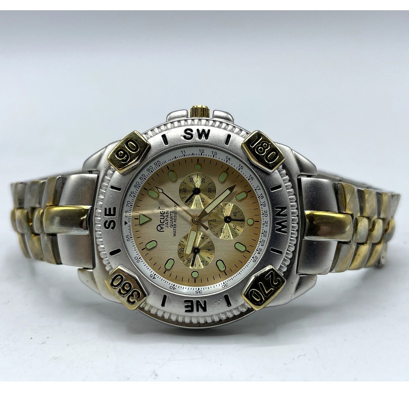 Acuet Quartz Analog Mens Watch with New Battery