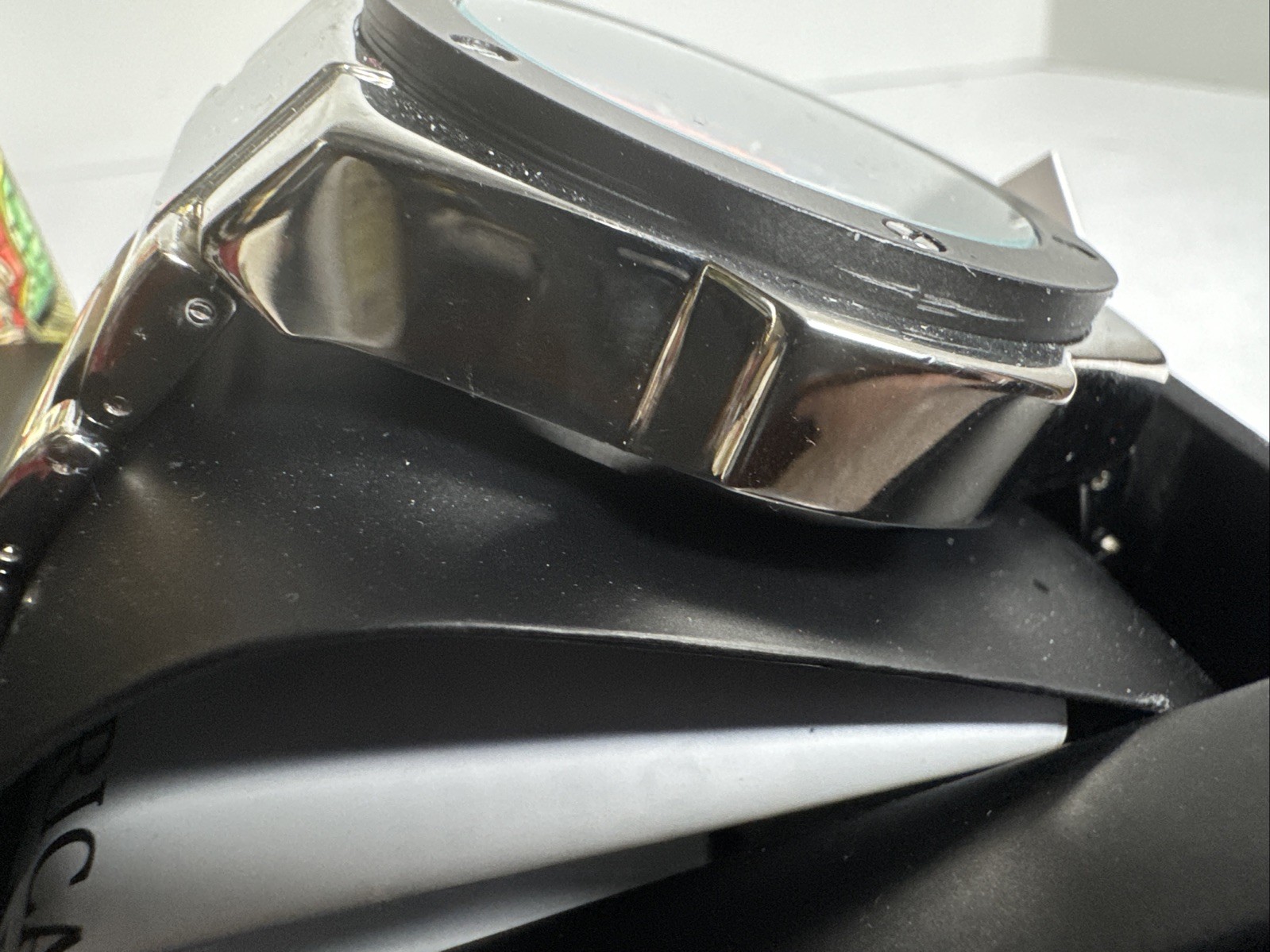 Ed Hardy Men’s Brushed Silver Metal Bracelet Watch New In Box W Papers