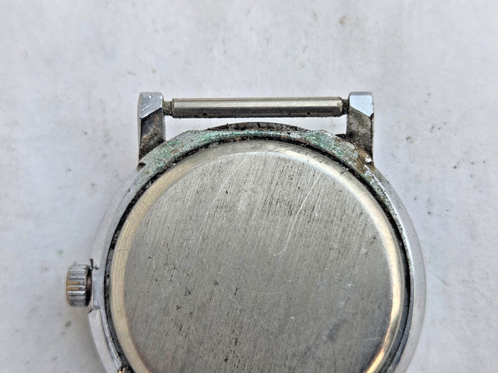 Russian mechanical Wristwatch Watch Luch . Made in Belarus .