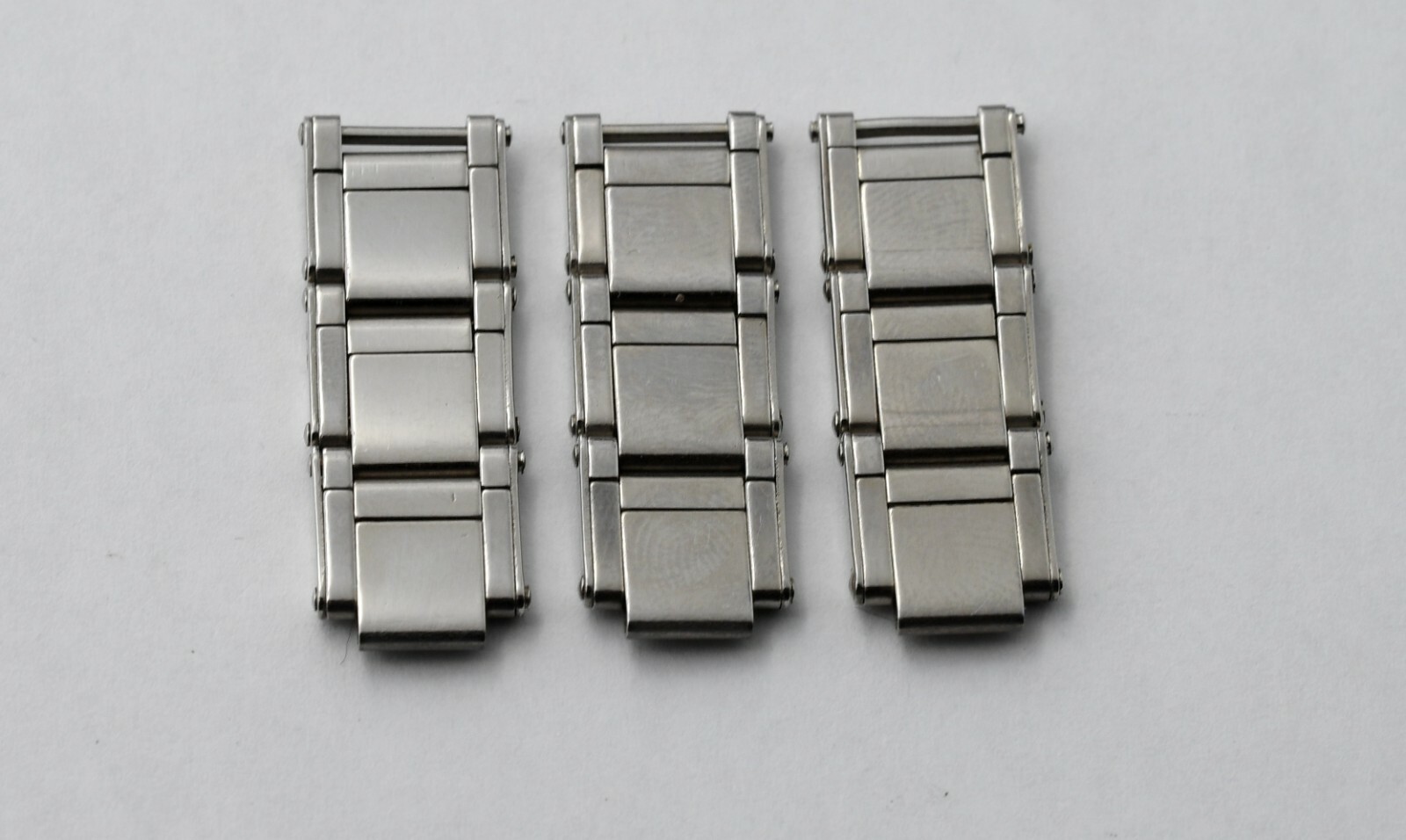 Genuine Rolex Expanding Links 7205 6635 11.2mm Riveted Part Brand New Unused