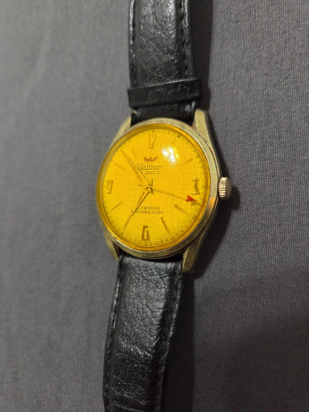 Vintage Waltham 17 Jewels Automatic Watch Tinted Yellow Orange Crystal – RUNNING