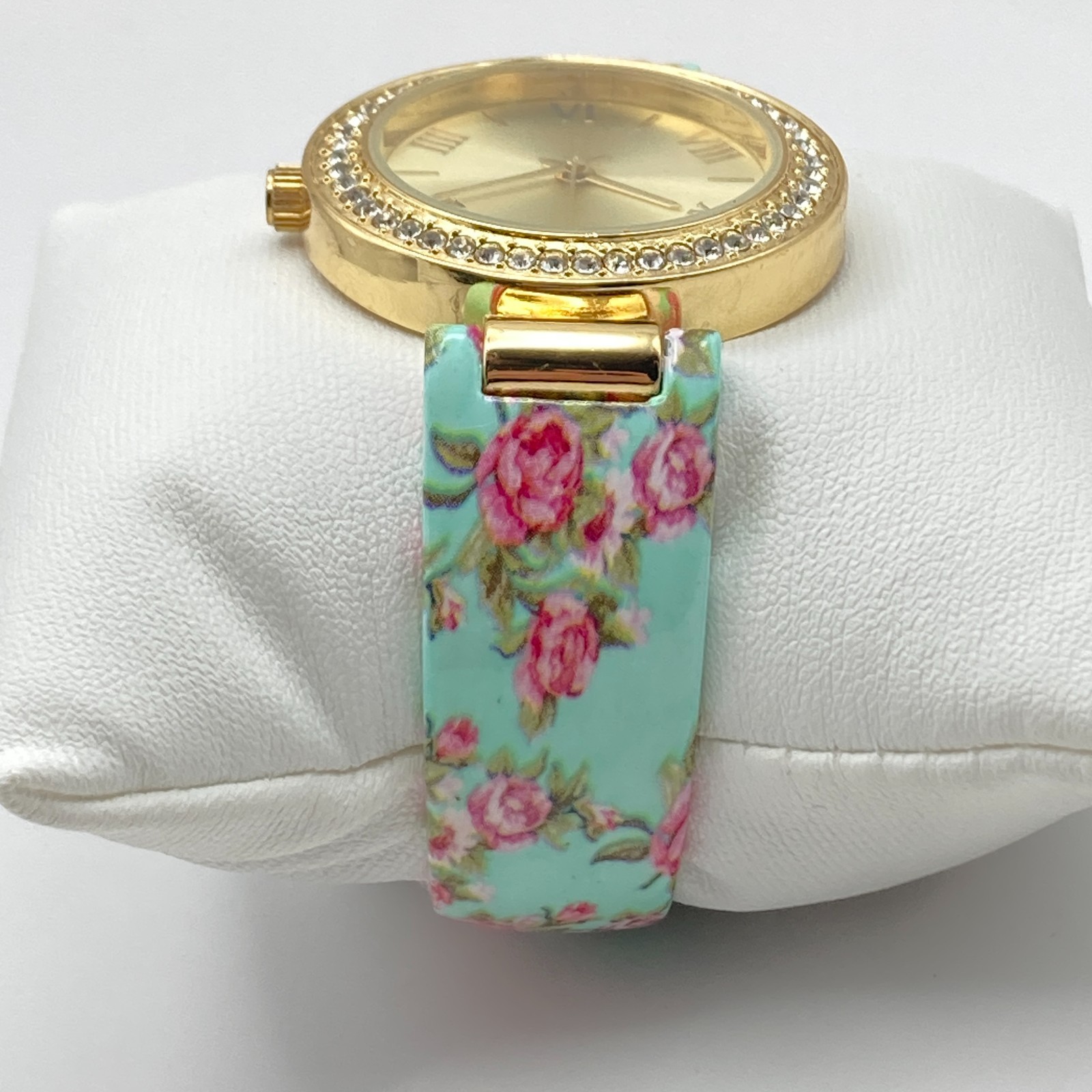 Accutime Womens Watch Gold Tone Cuff English Rose Crystals Floral New Battery