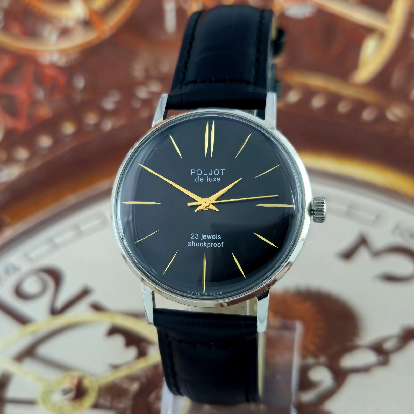 Poljot De Luxe ULTRA SLIM Soviet Wristwatch 2209 Black Dial Vintage Watch USSR