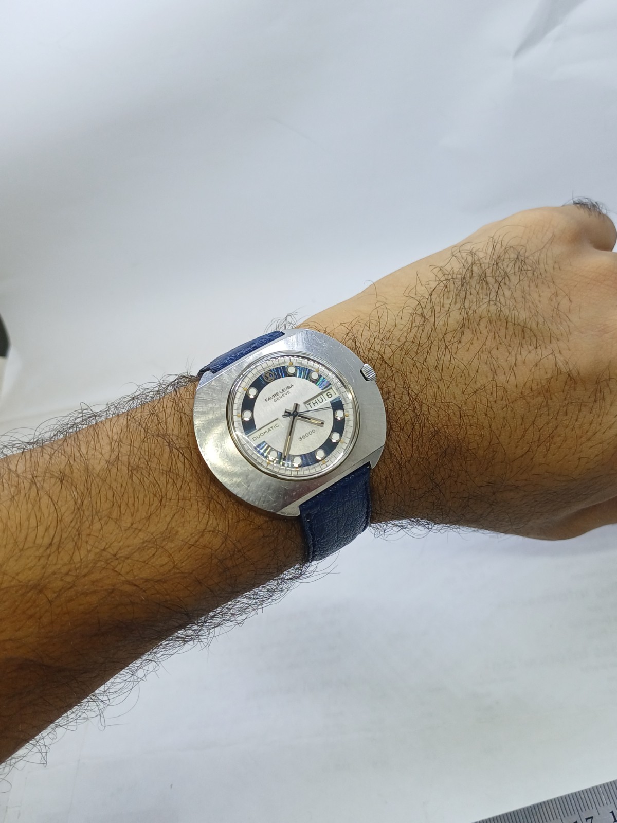 RARE FAVRE LEUBA 36000 HIGH BEAT UFO DUOMATIC MENS BLUE AUTOMATIC WATCH 45MM 21J