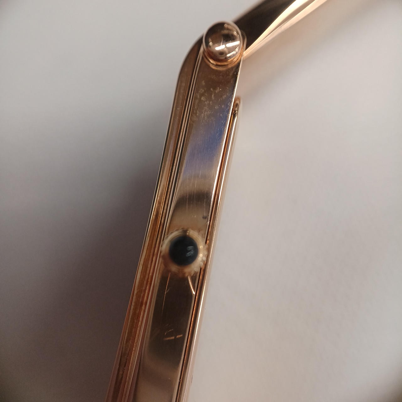 [A4N] Gucci 1500L 1P Diamond Pink Gold Plated Quartz Ladies Watch [f8w]