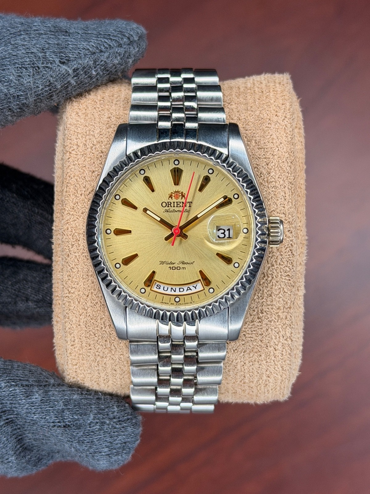 ORIENT PRESIDENT GOLDEN FLUTED BAZEL DIAL AUTOMATIC DAY/DATE MEN’S WRISTWATCH