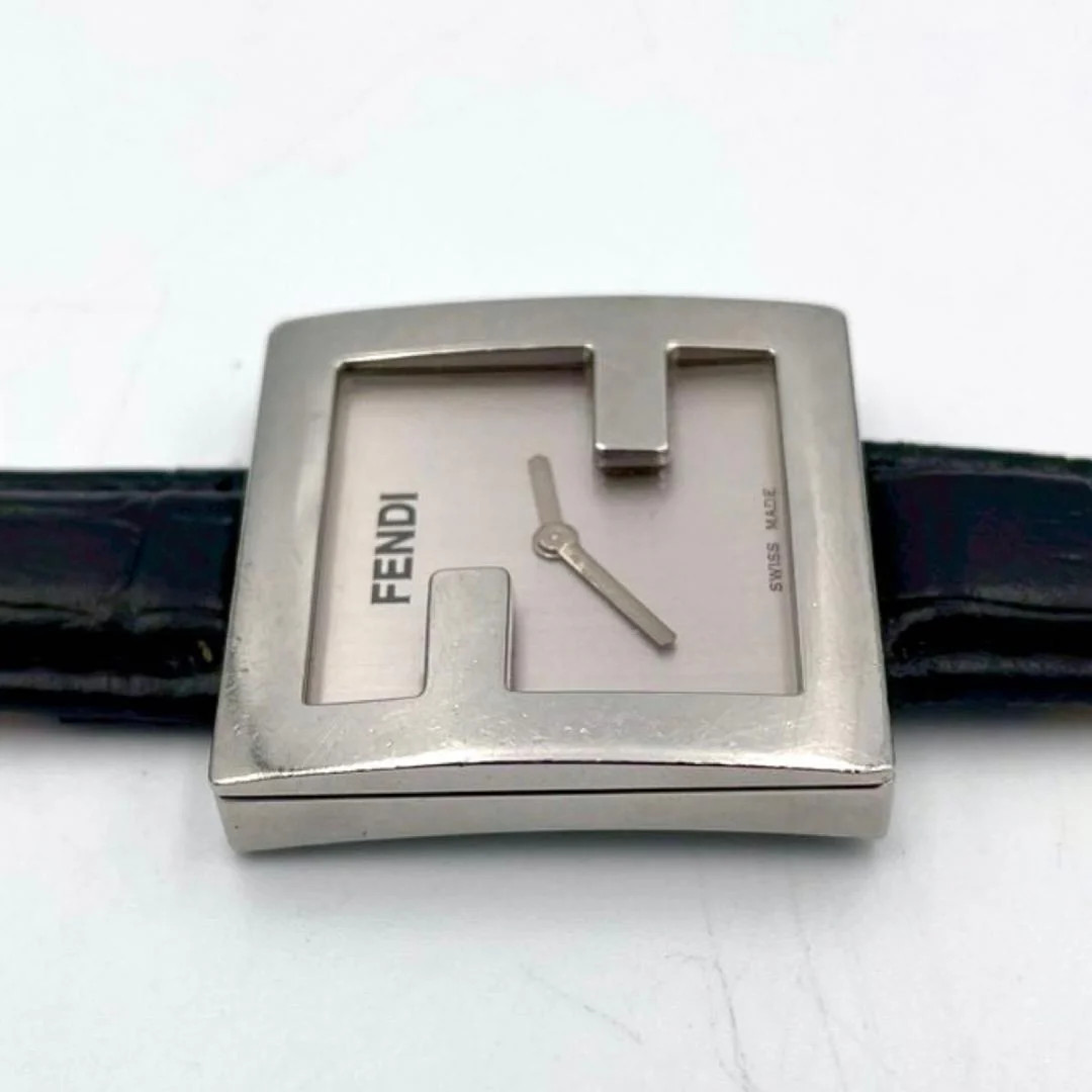 FENDI 4000L Ladies Quartz Square Gold Tone Silver Dial 31mm Watch