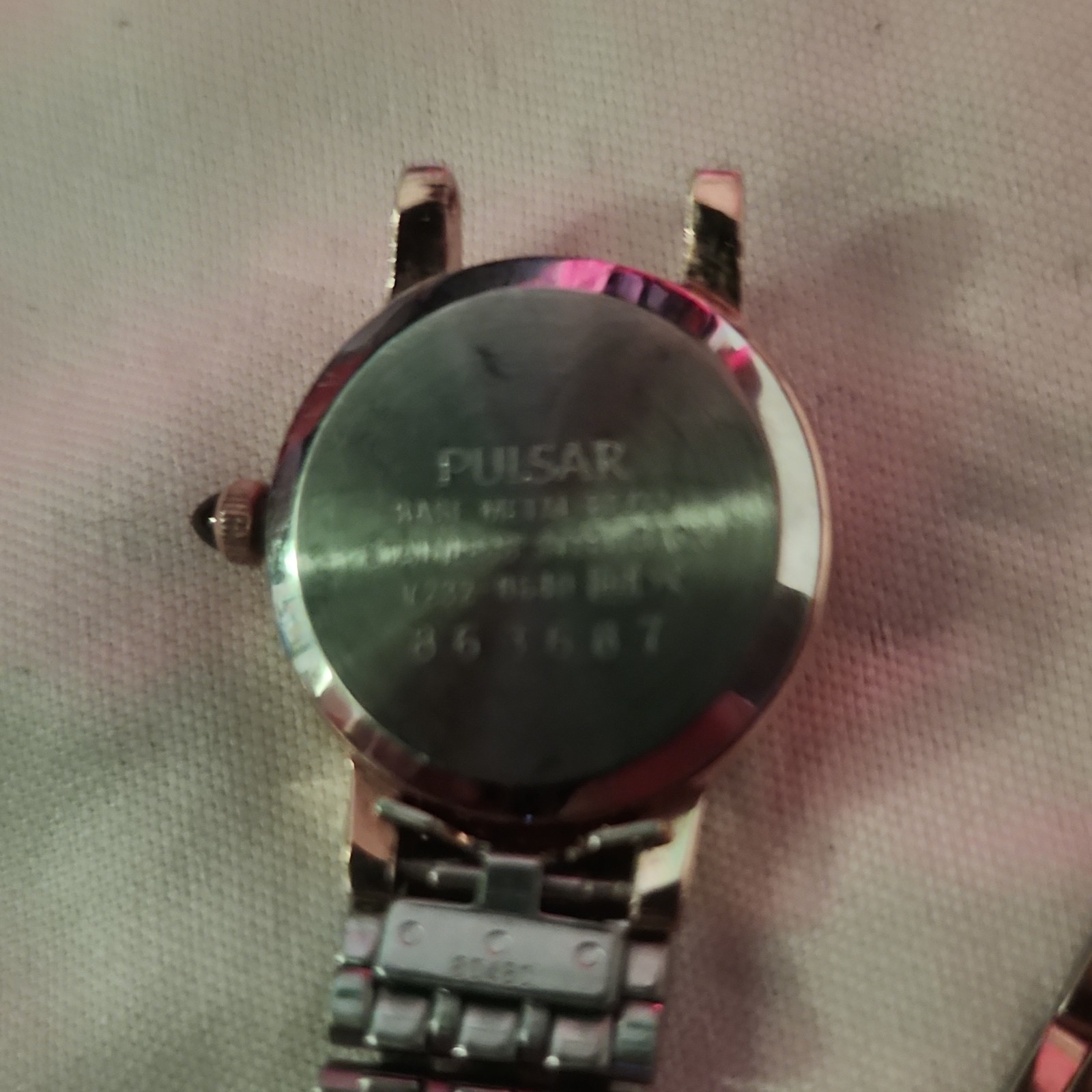 pulsar quartz gold tone black dial baton indexes bracelet women’s wristwatch