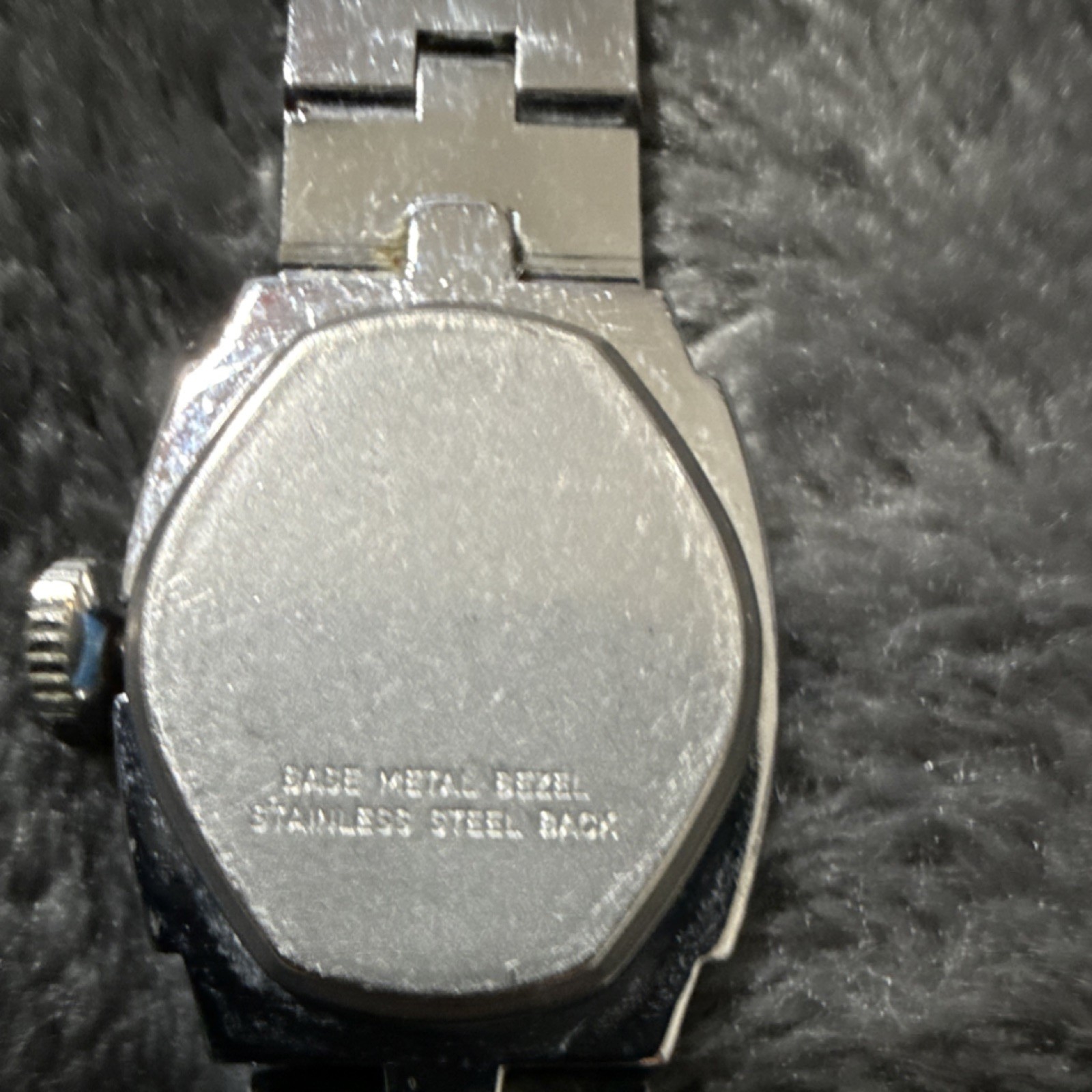 Timex Analog Wristwatch Silver Bracelet Band Baton Indexes Square Champagne Dial