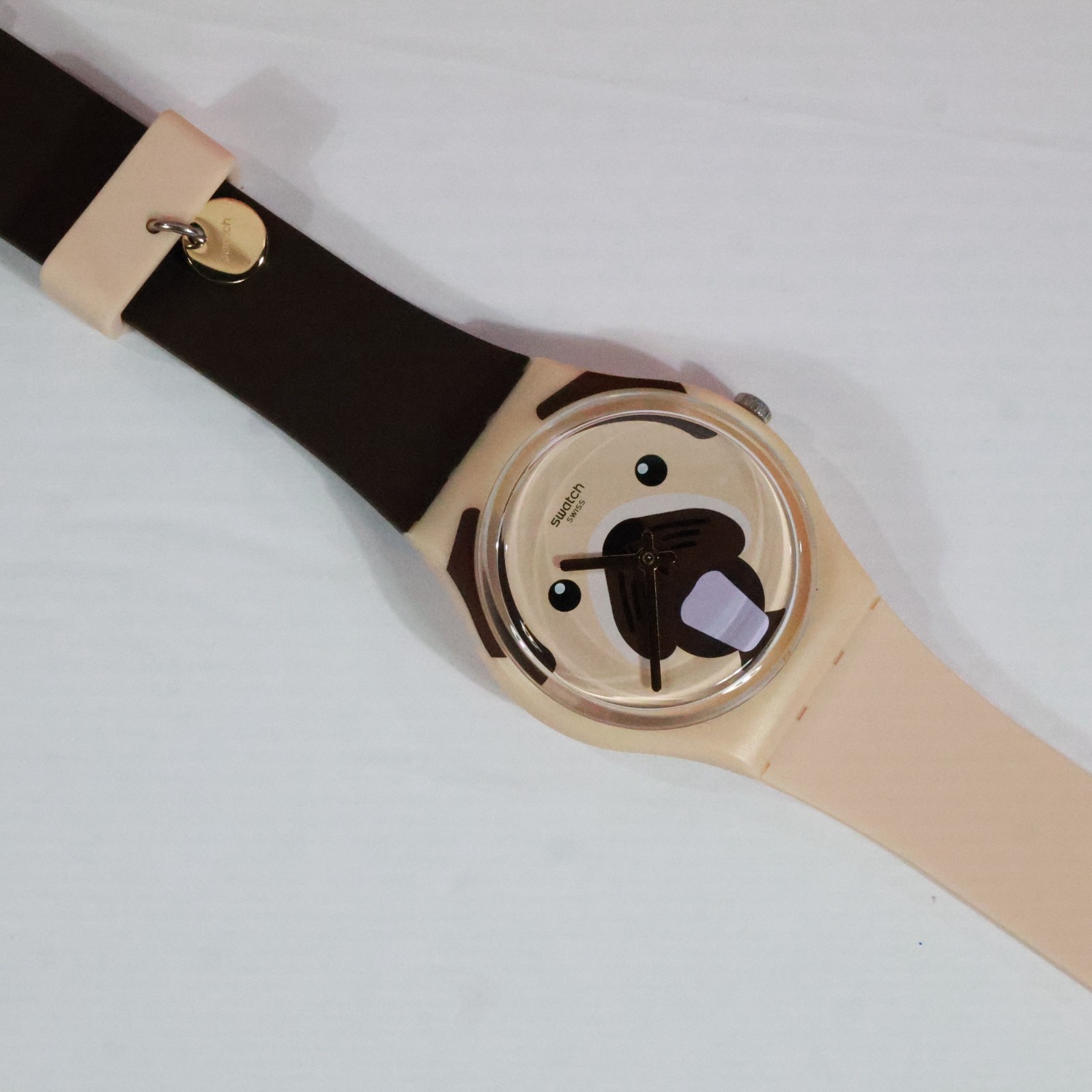Swatch Swiss Made Love Folk CARLITO PUPPY WATCH GT109 Dark Brown Beige 34MM