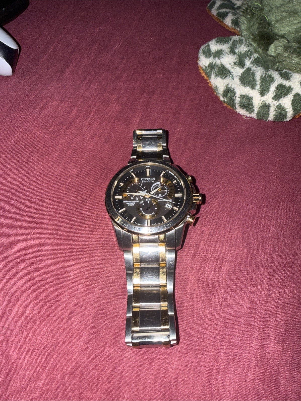 Citizen Eco-Drive E650-S075157 Two Tone Wrist Watch for Men (no Box + 2 Links)