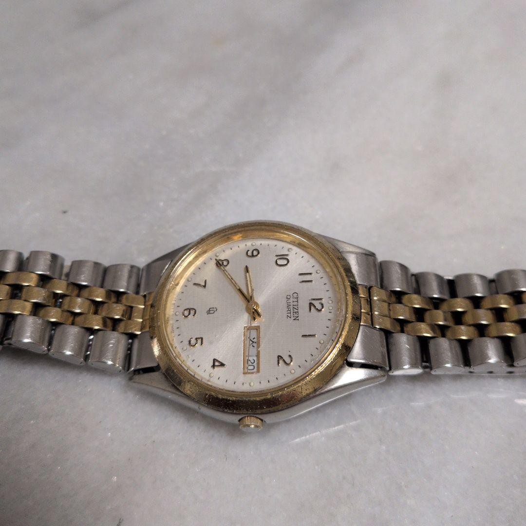 CITIZEN QUARTZ men’s watch, two-tone color. Working condition!