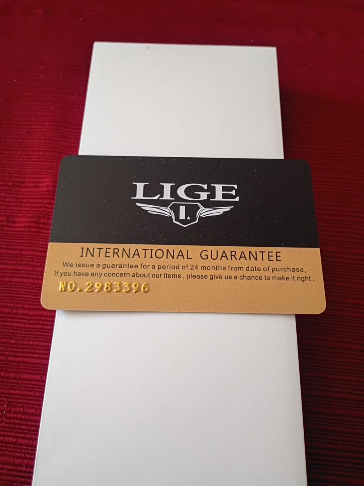 LIGE Men’s Analog Quartz Watch Rose Gold Tone White Dial Moonphase Date Box