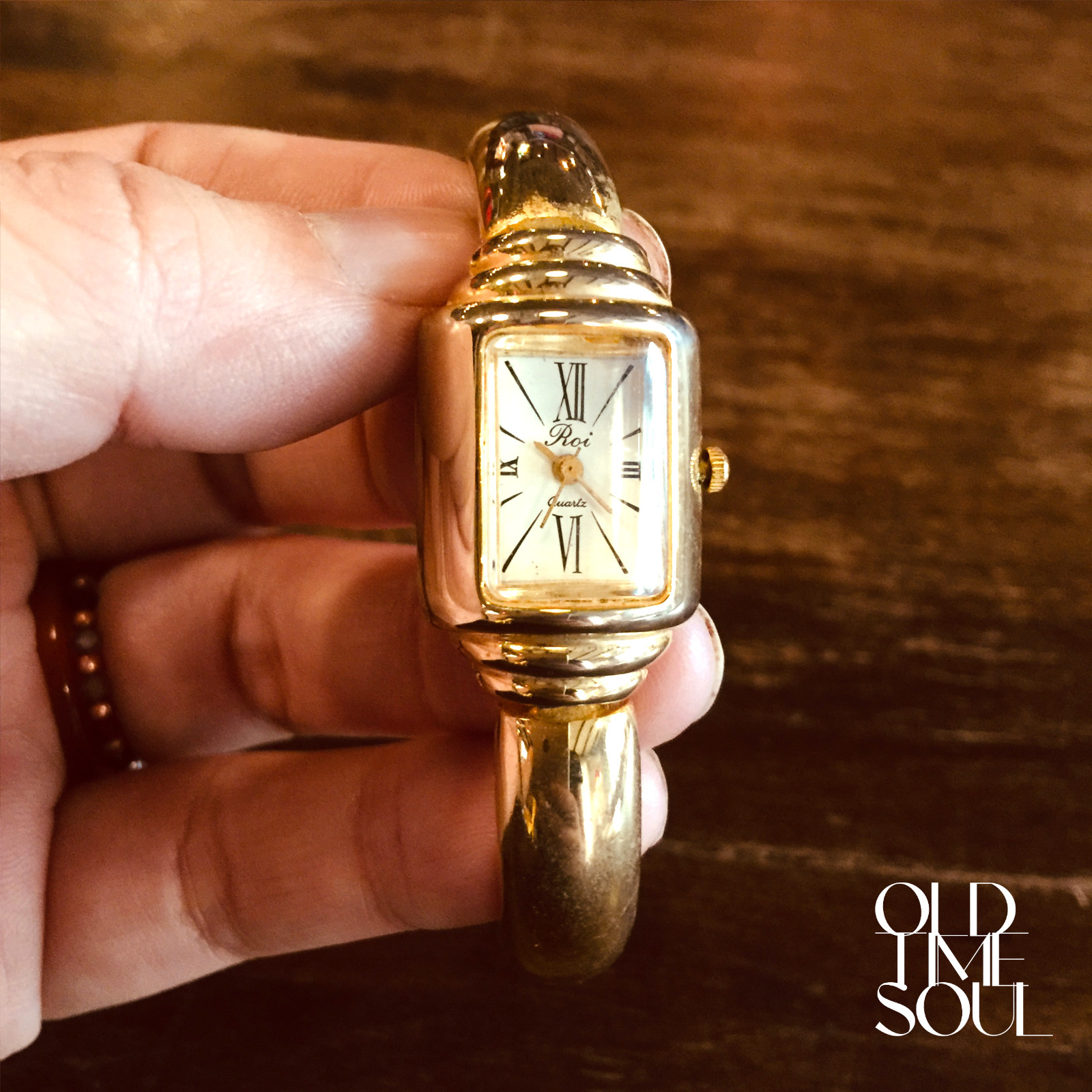 Restored Vintage Roi Rectangle Dial Women’s Gold Bracelet Elegant Watch ⌚