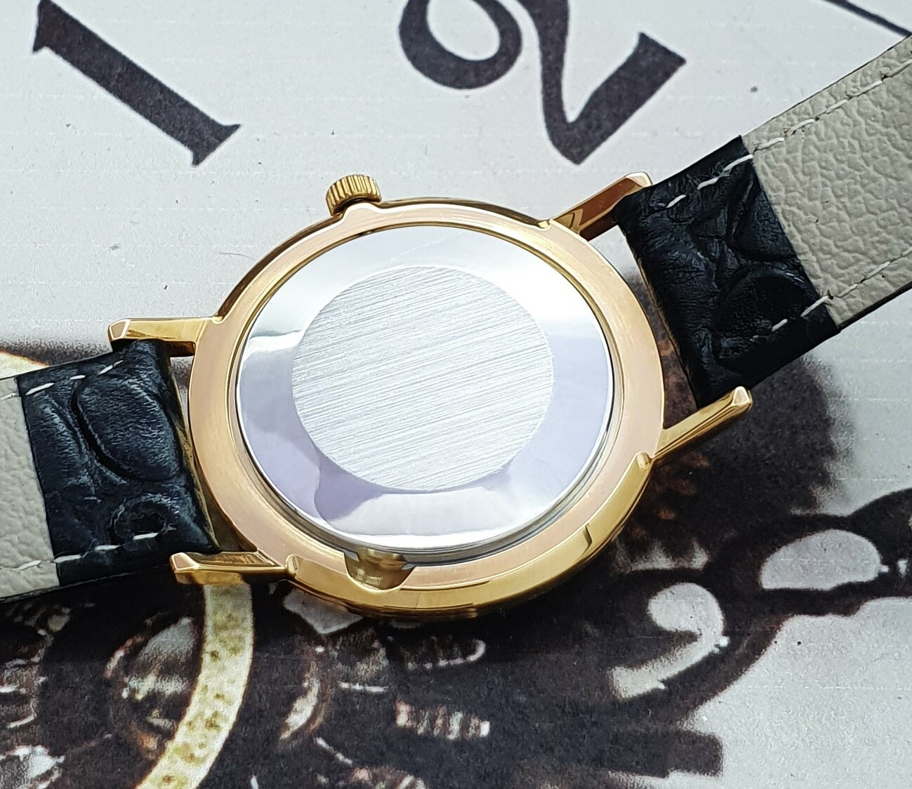 Poljot De Luxe ULTRA SLIM 2209 Dress Men’s Mechanical Watch Vintage Style USSR