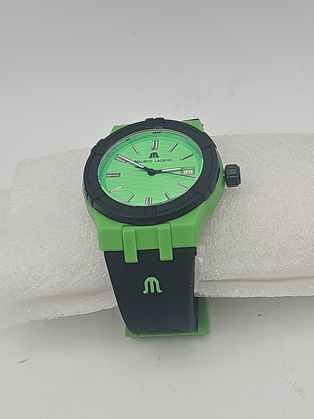 Maurice Lacroix AI2008- Aikon #tide Watch Quartz 40mm 10ATM green black