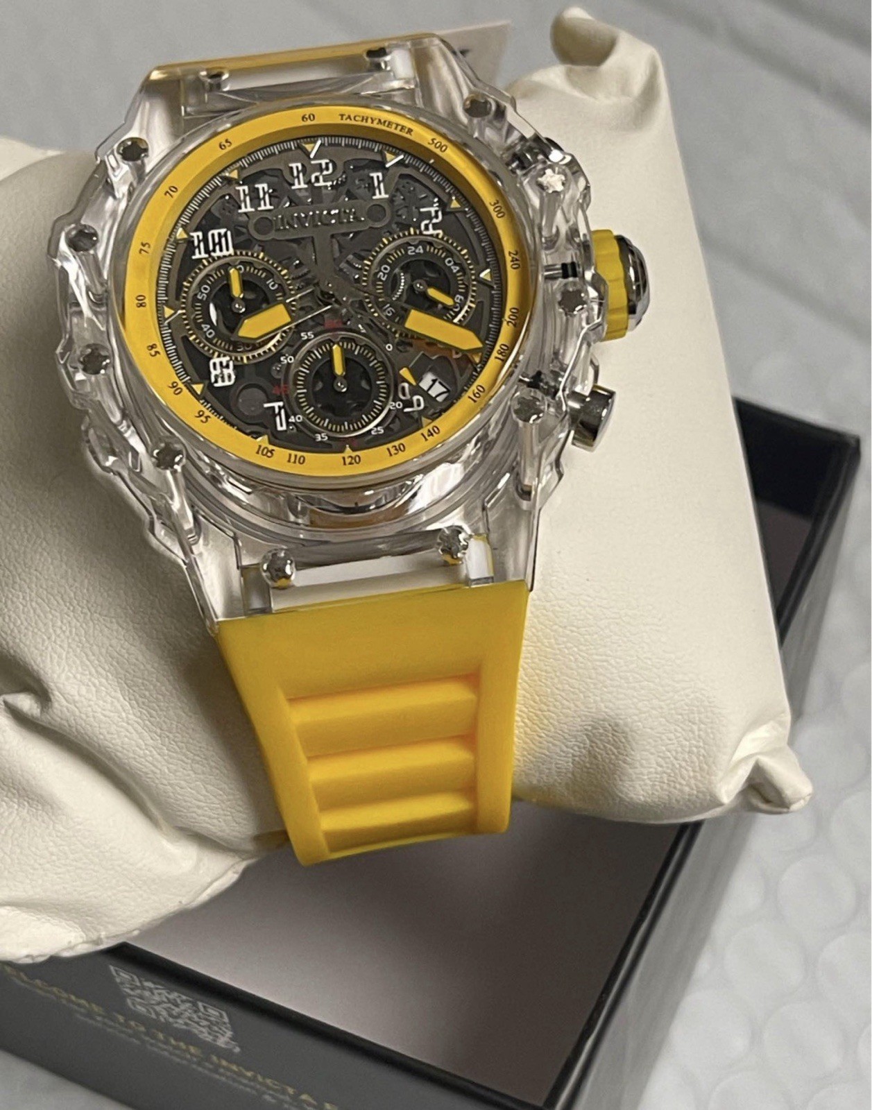 Invicta Racing Vaulthan Men’s Watch – 44mm, Yellow (69677) new