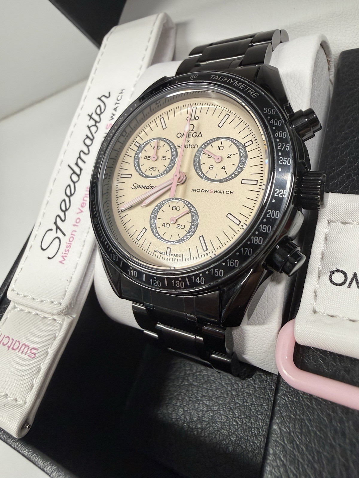 Moonwatch MOD MISSION TO VENUS on STAINLESS STEEL watch Black/black