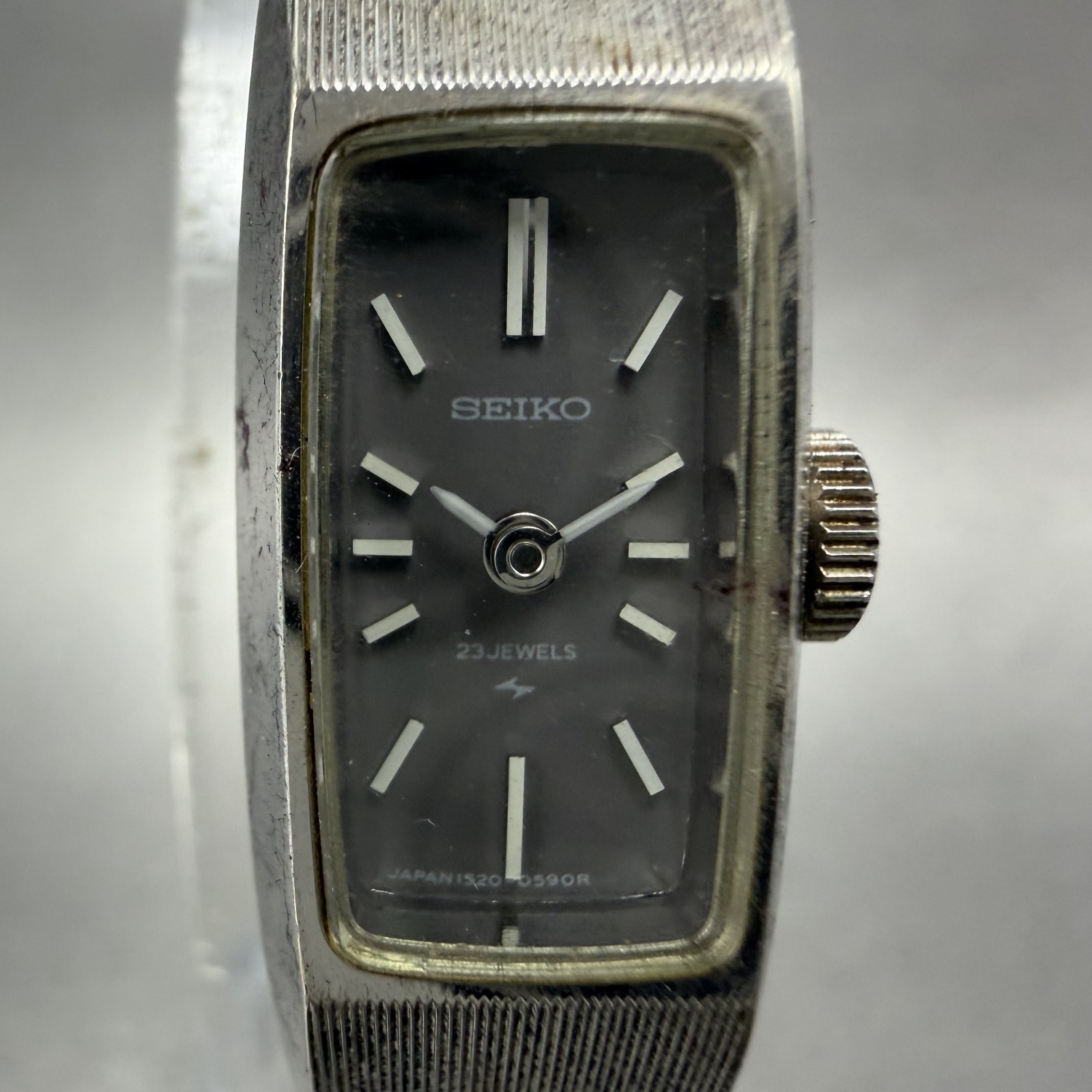 Seiko tank Watch Women 13mm Gray Dial Silver Tone Manual 1520-3570 Runs ABC