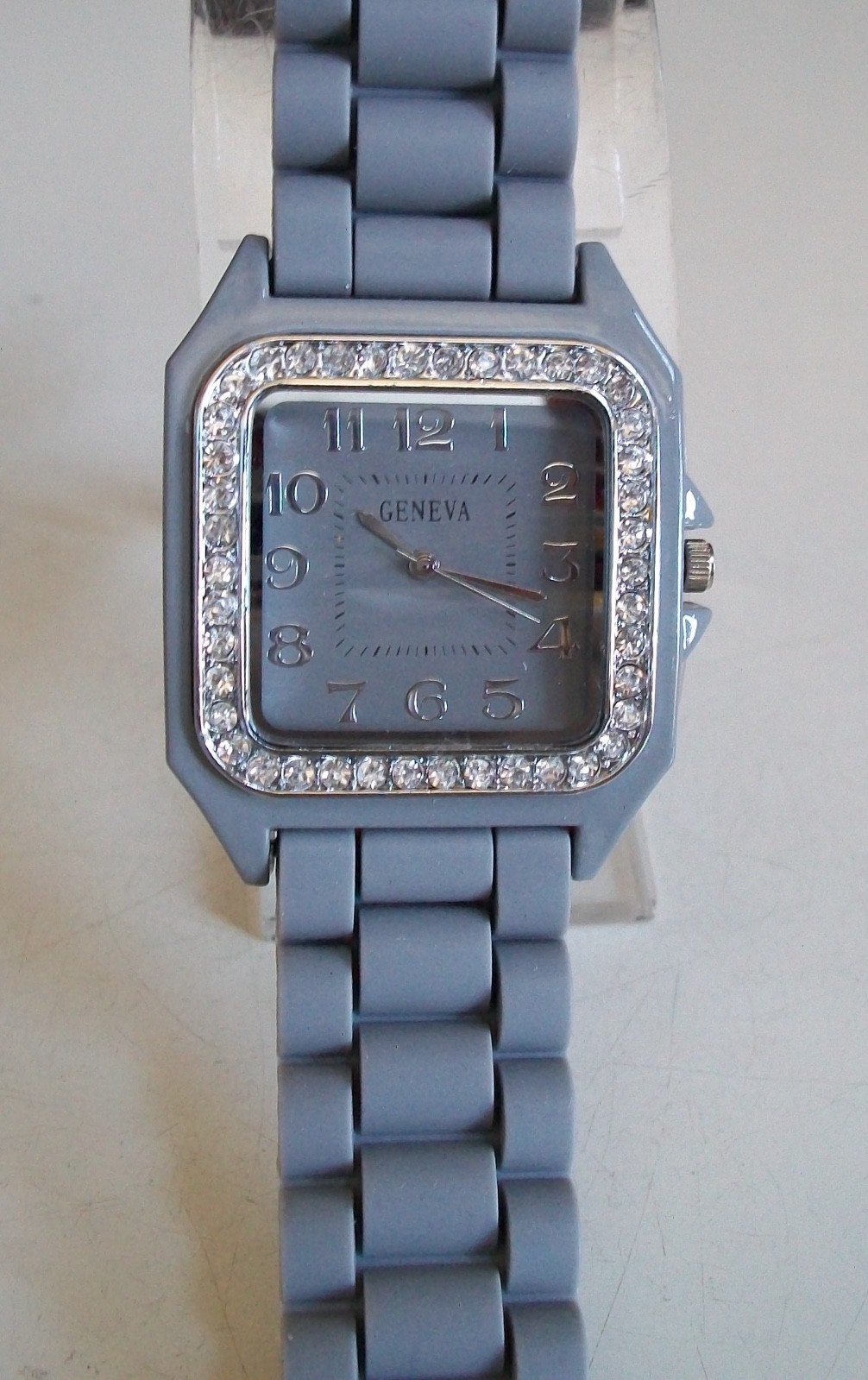 Women’s Gray, Pink, Blue, Green, White, Orange Silicone Fashion Casual Watch