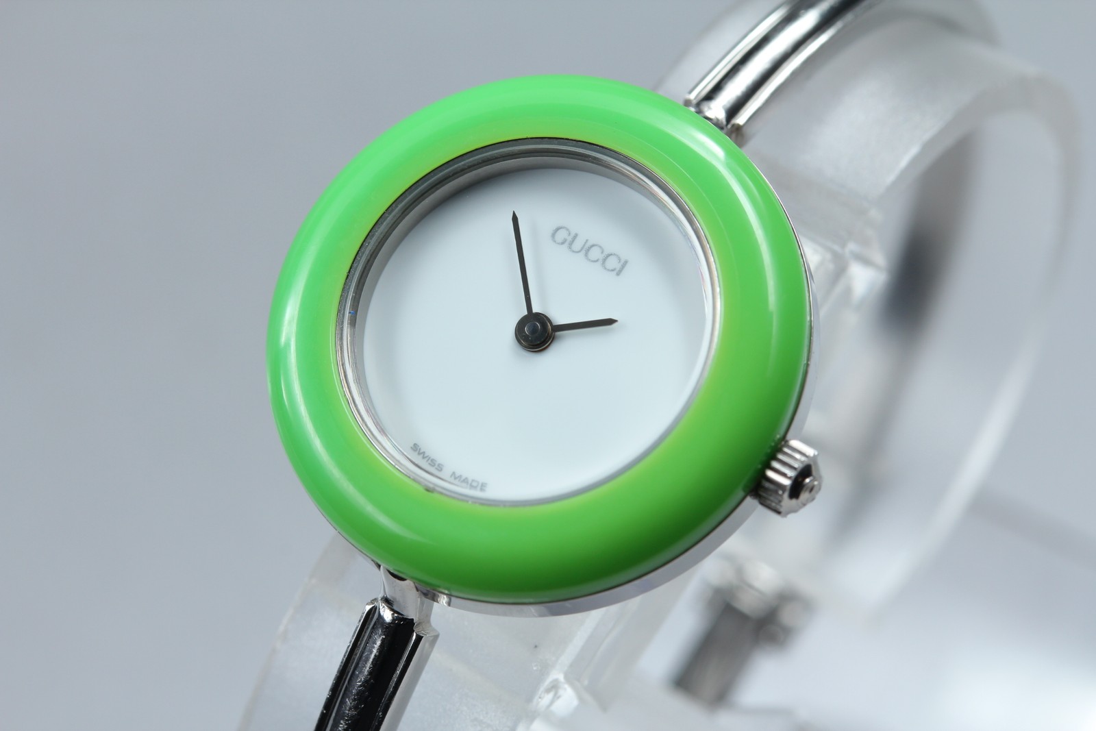 Vintage Gucci Change Bezel 11/12.2L Light Green Bezel Silver Women’s Qz Watch