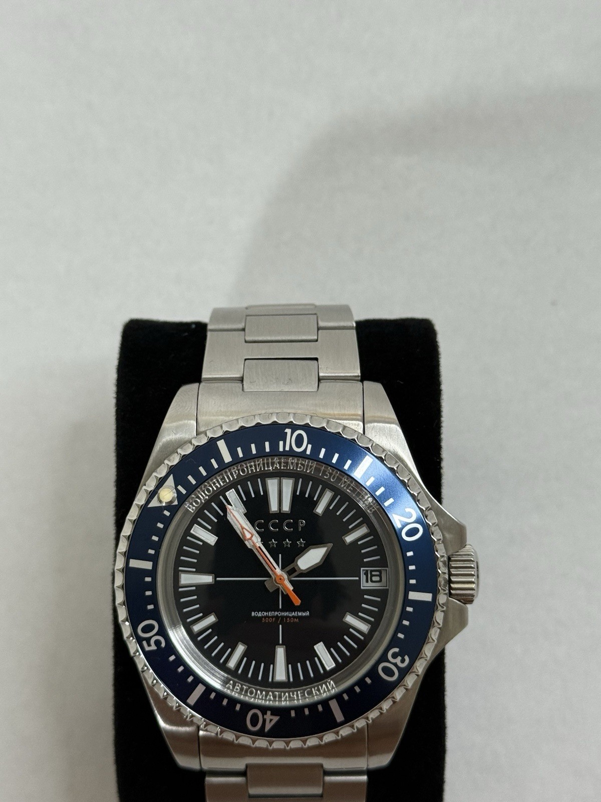 CCCP Kamchatka 42mm Automatic Diver 150m Black Dial Date Blue Bezel Box