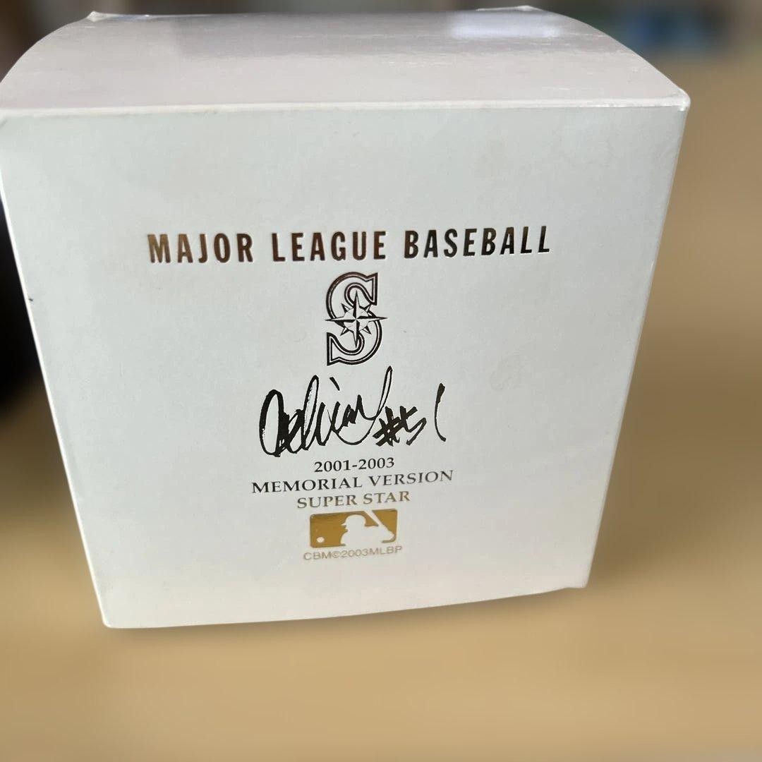 Rare MLB Ichiro Limited Model Watch Commemorating 3 Consecutive Years of 200 Hit