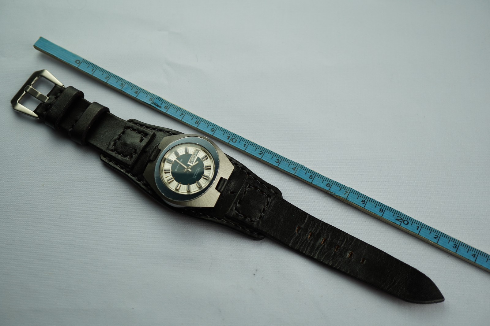 VINTAGE SANDOZ AUTOMATIC 25 JEWELS FHF 908 SWISS WATCH
