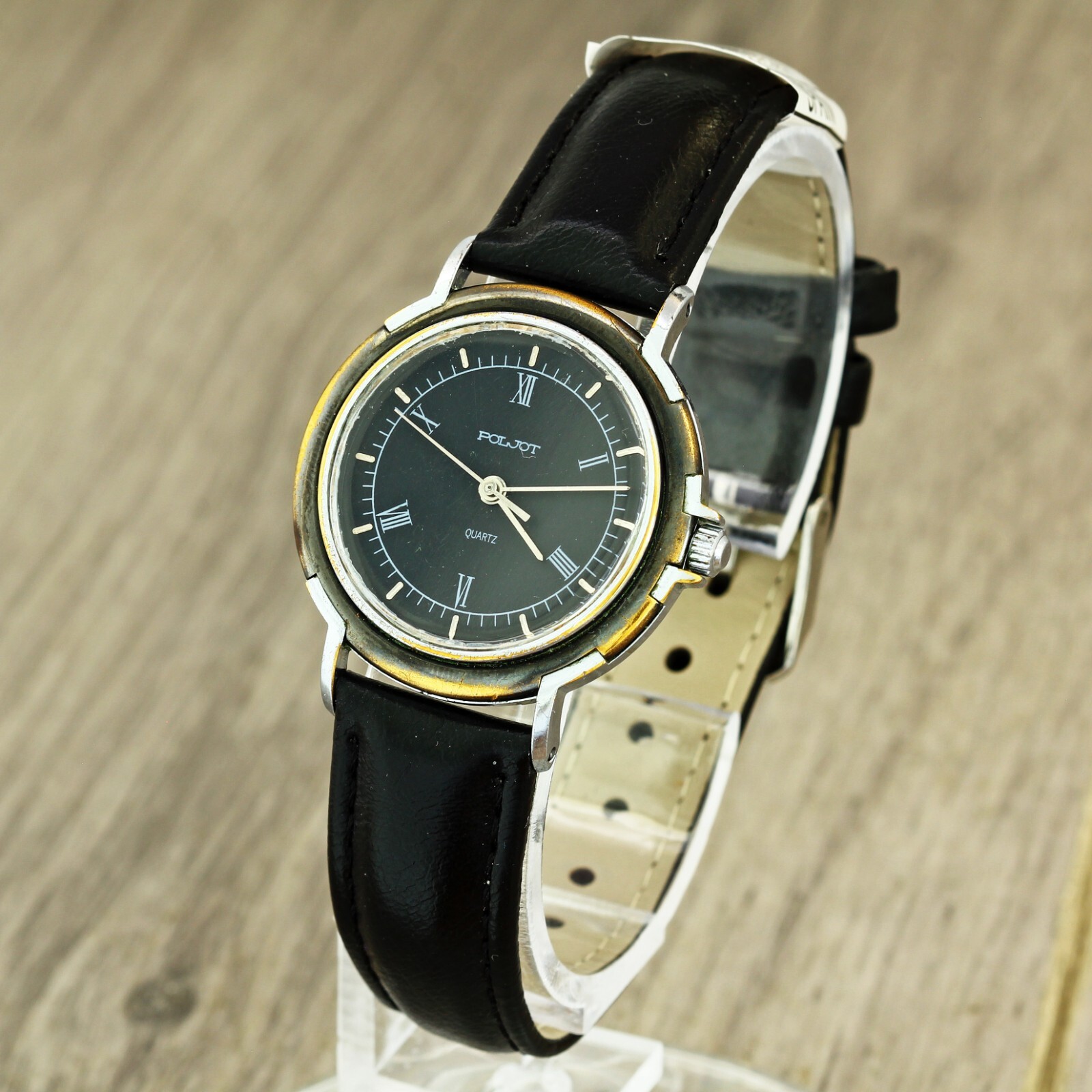 Poljot 1656 USSR Soviet quartz wristwatch export version inscriptions in English