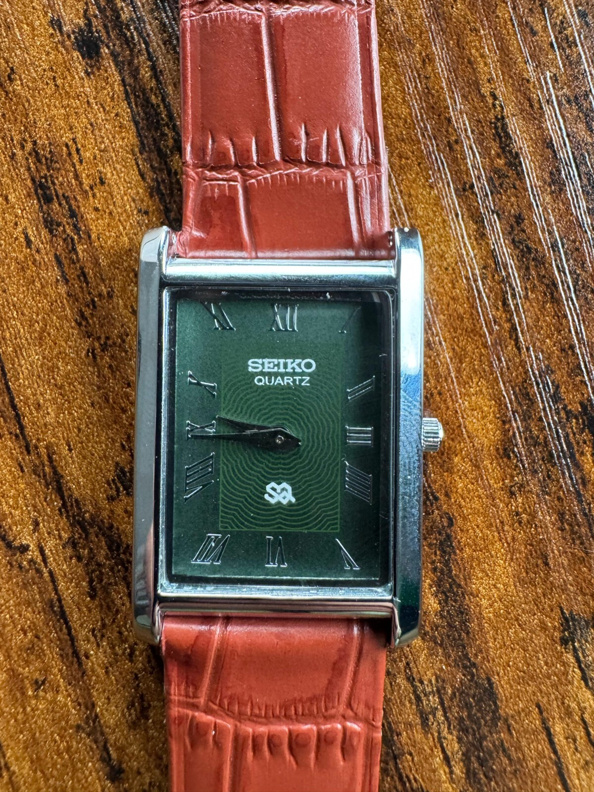 vintage Seiko Slim Tank Quartz Men Green Dial Light Brown Leather Dress Watch