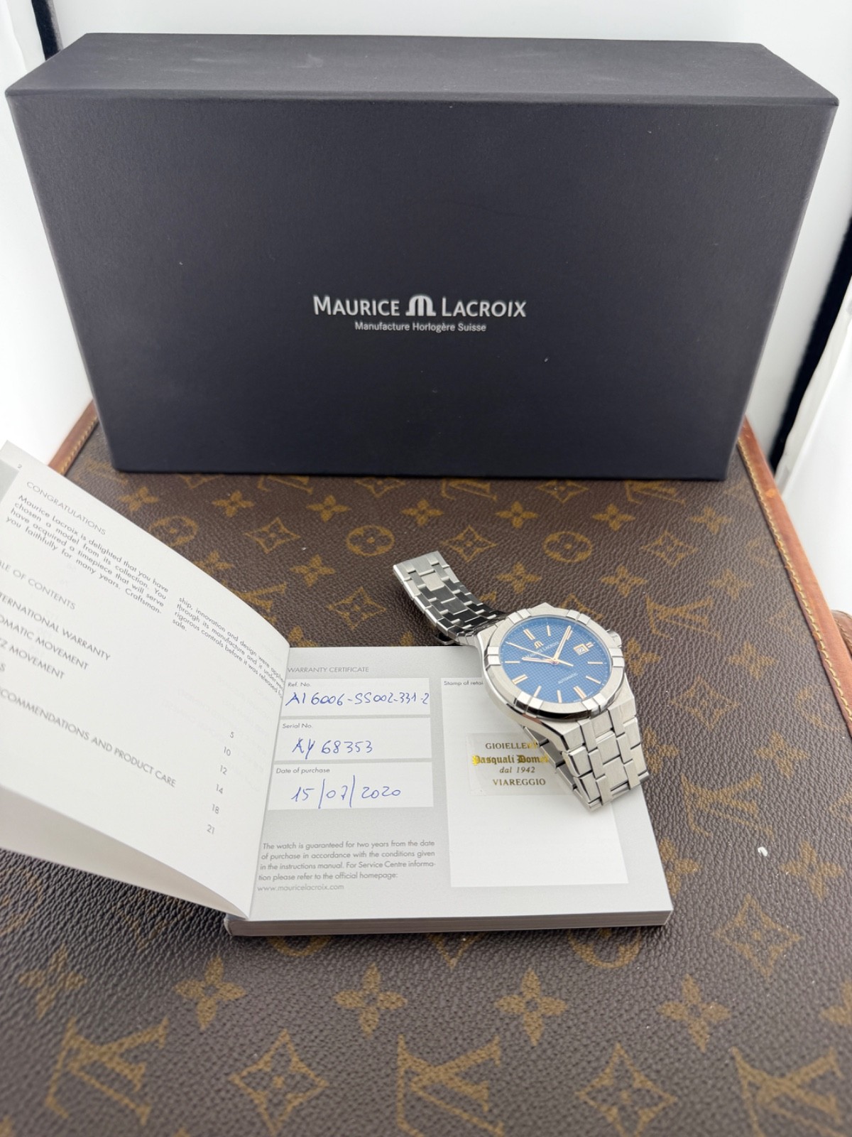 Maurice Lacroix AIKON Automatic Calibre ML115 Case 42mm Grey Dial Full Set