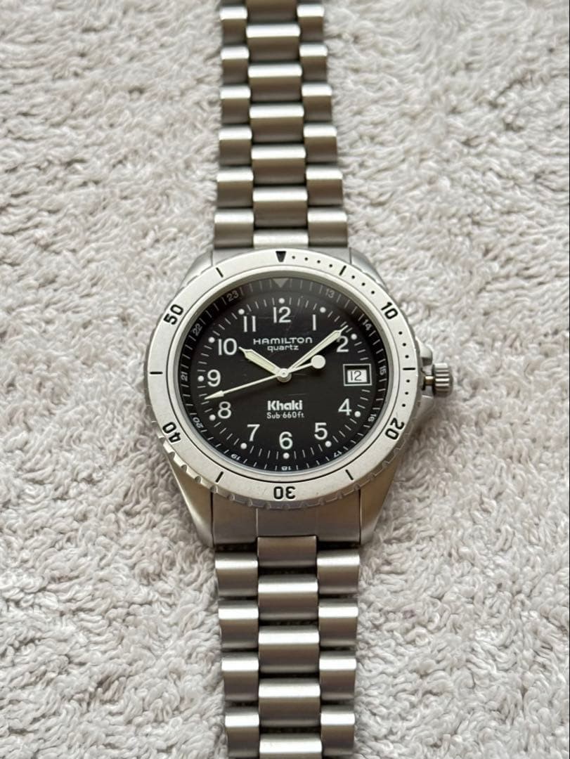 Hamilton Khaki Sub 9745B Quartz 39mm Black Dial 660ft SS Silver Date Watch Japan