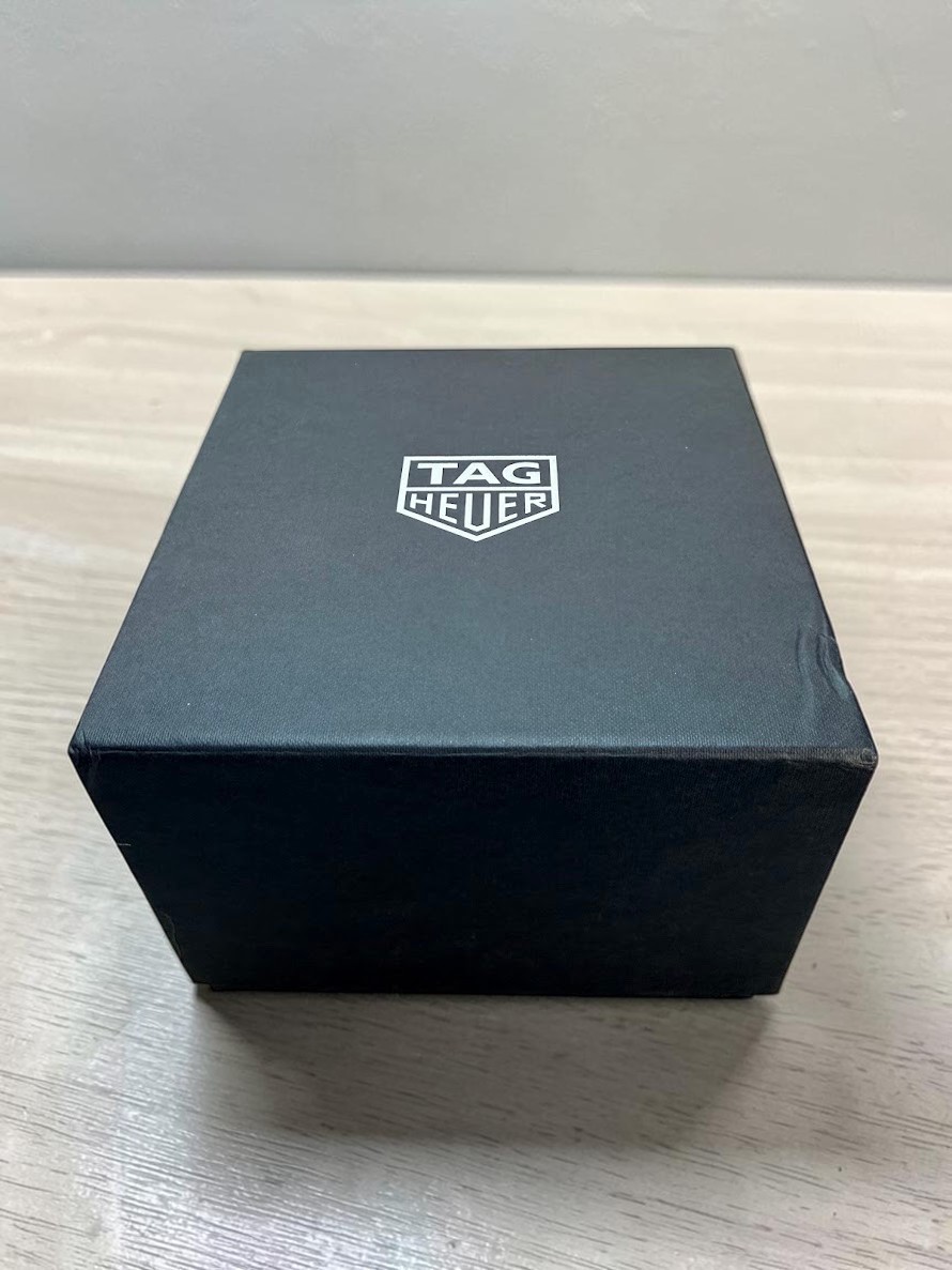 TAG Heuer Connected Smartwatch – Excellent Condition – Includes Original Box