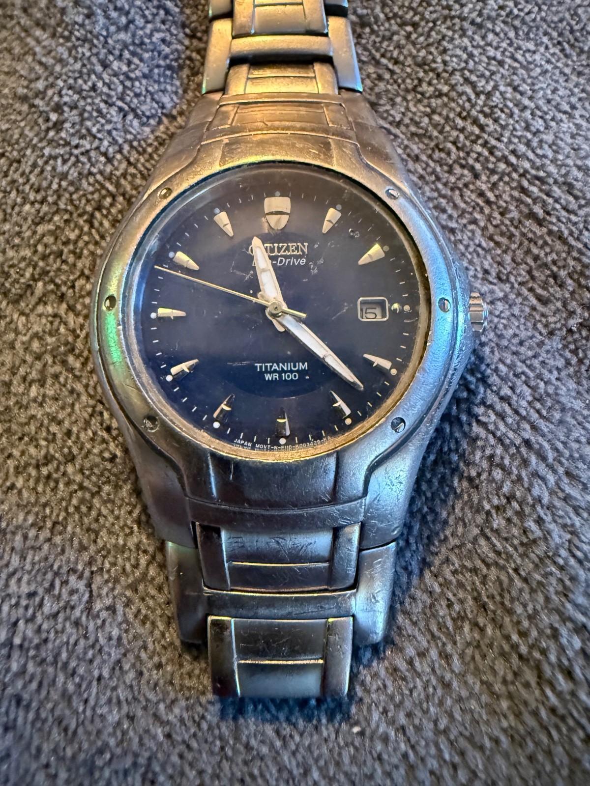 Citizen Eco-Drive Titanium WR100 Blue Dial /Watch Works (Needs Band Repair)