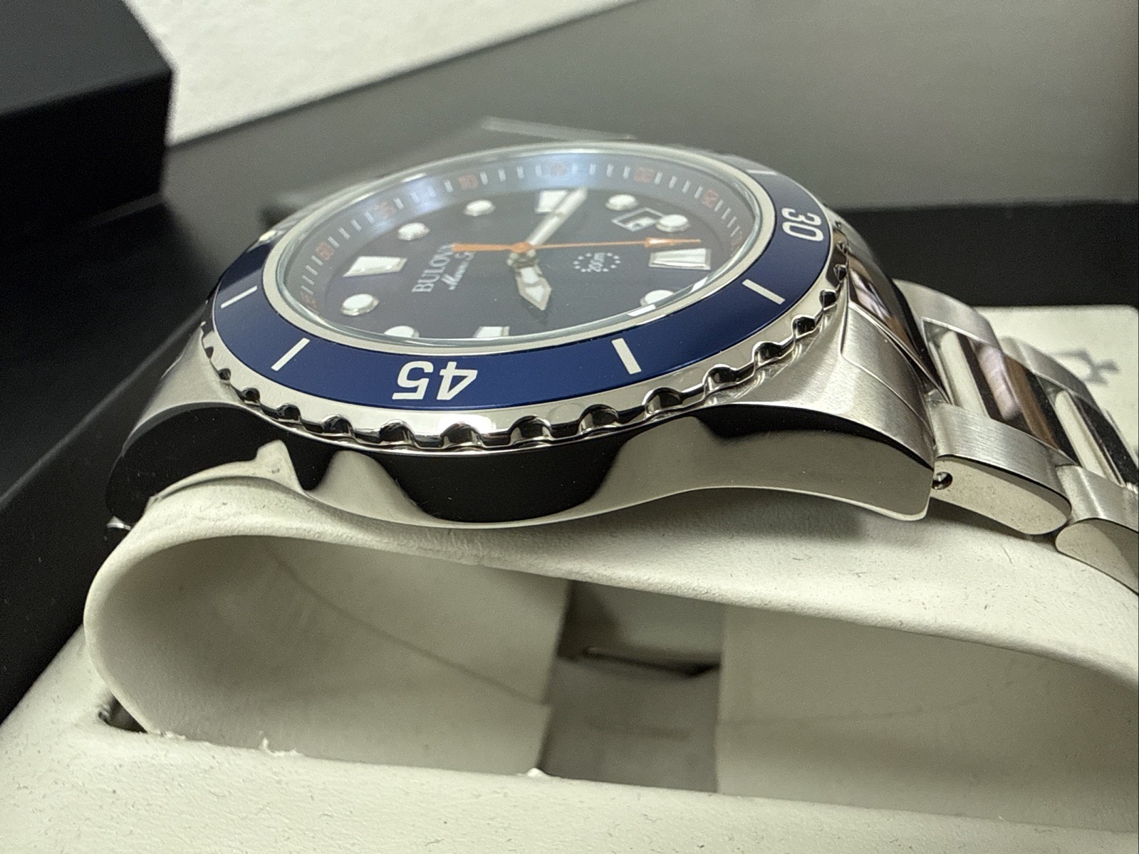 Bulova Marine Star Quartz Blue Dial Men’s Watch 98B130 NEED BATTERY