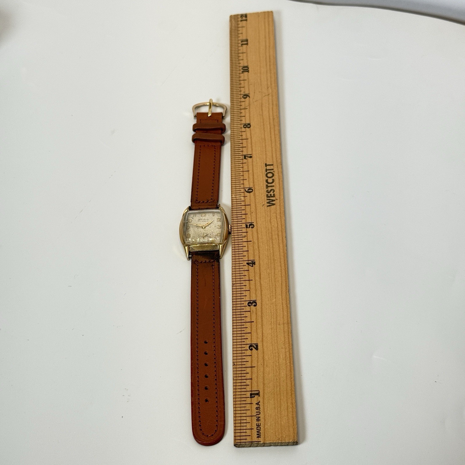 Vintage Bulova Watch Mechanical 17 Jewels 11 AF Swiss Deco Style Wind Up Runs