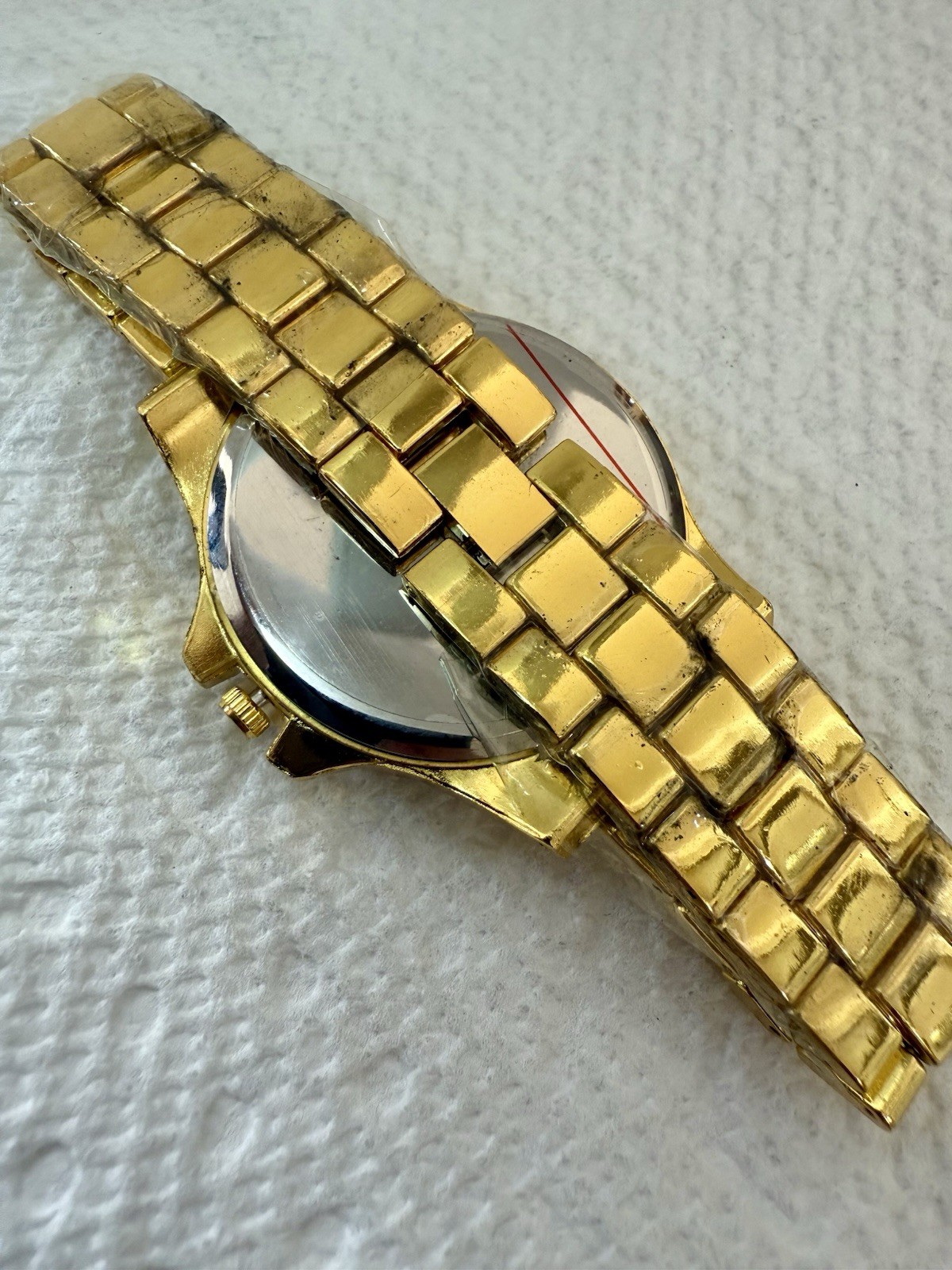 DZG Fashion Watch Men’s Quartz Movement Designer Style Watch